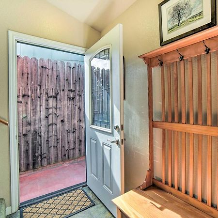Hilltop Loft Ukiah Vacation Rental! Esterno foto