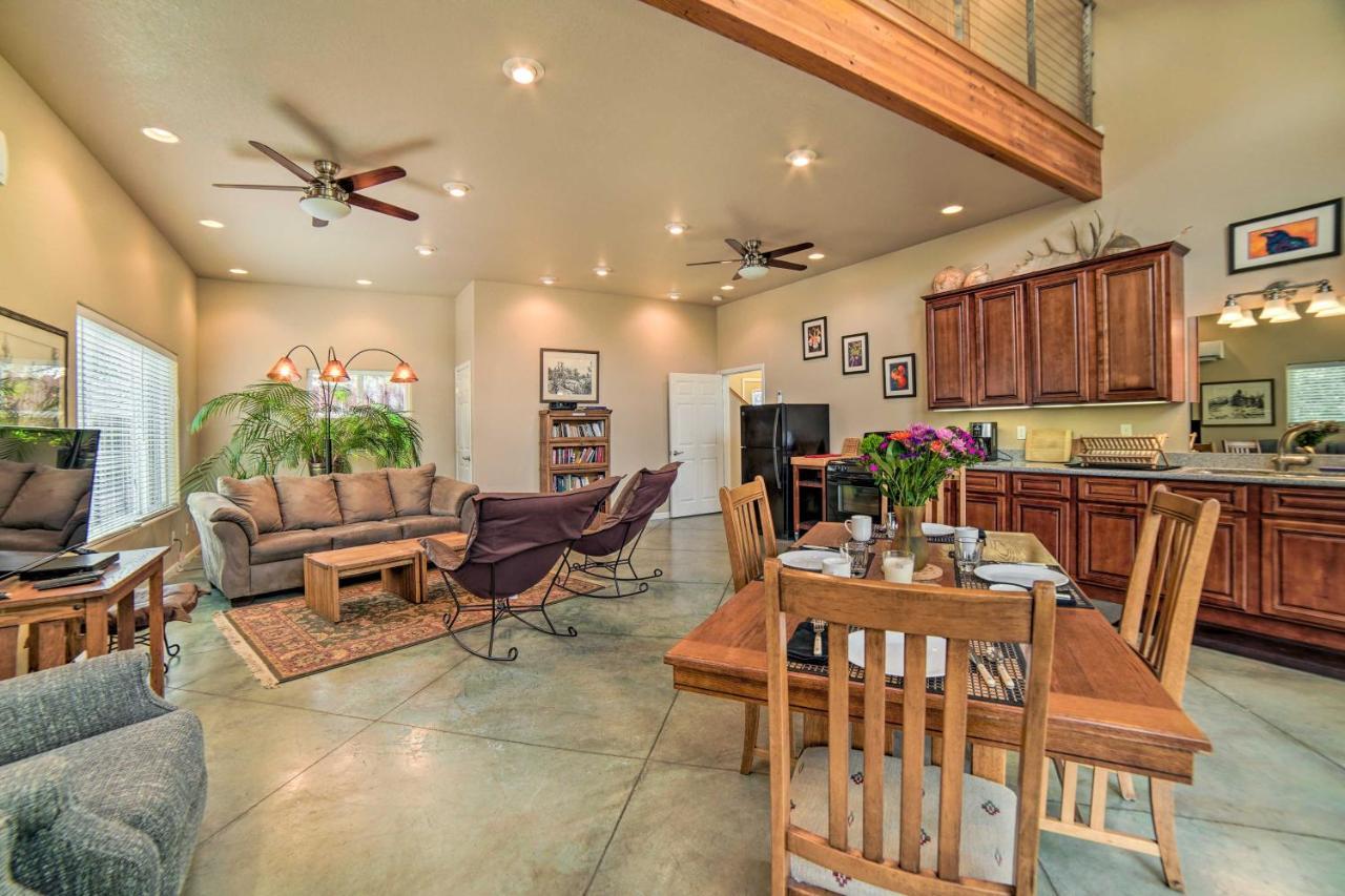 Hilltop Loft Ukiah Vacation Rental! Esterno foto