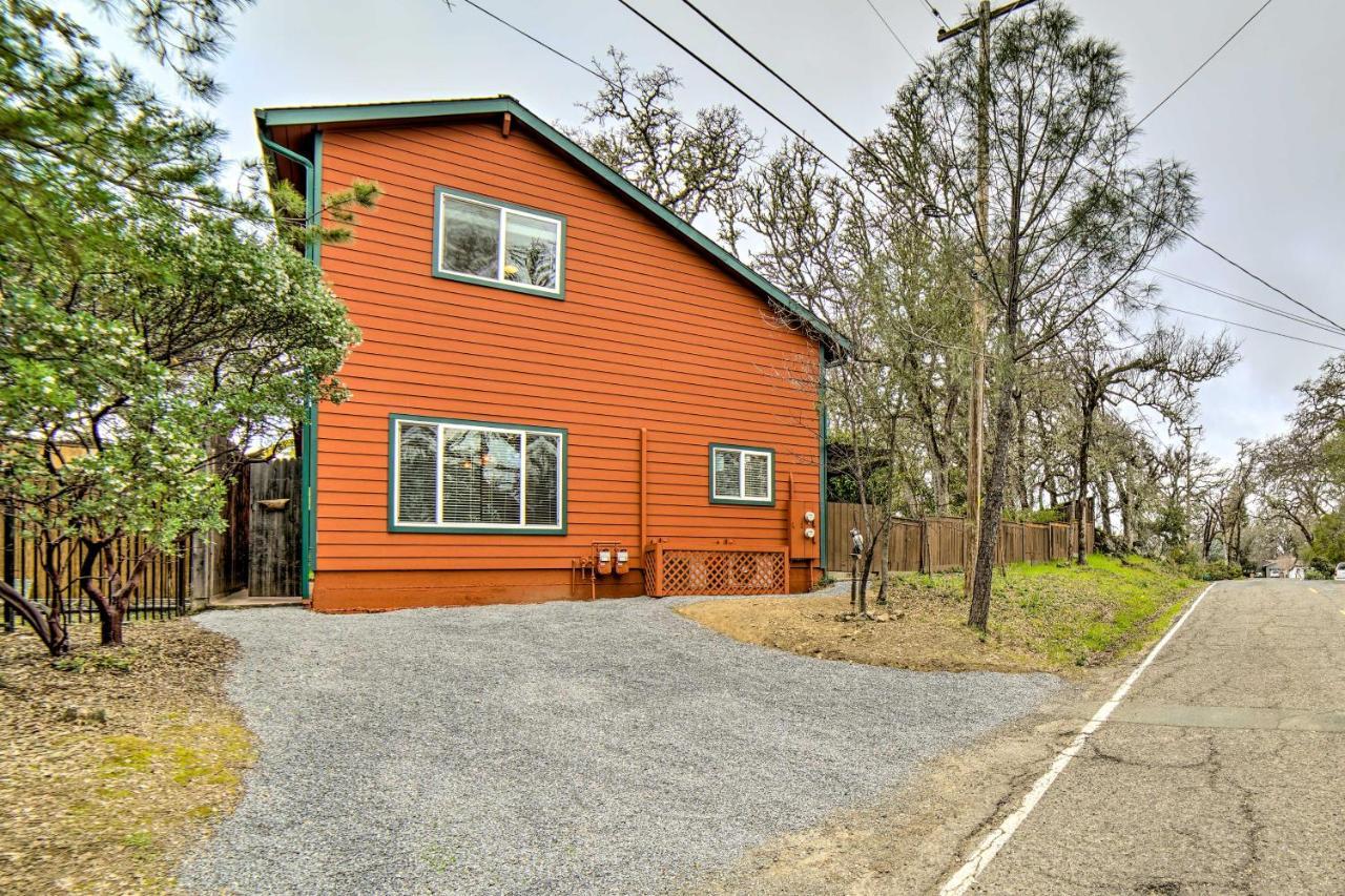 Hilltop Loft Ukiah Vacation Rental! Esterno foto